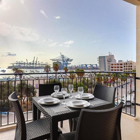Luxurious Duplex Seafront Apt W Amazing Sea Views Birżebbuġa Eksteriør billede
