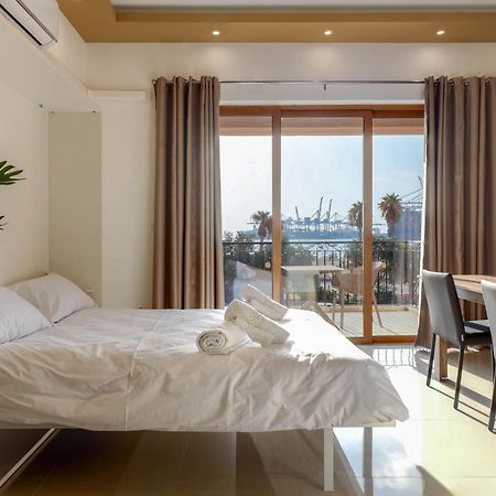 Luxurious Duplex Seafront Apt W Amazing Sea Views Birżebbuġa Eksteriør billede