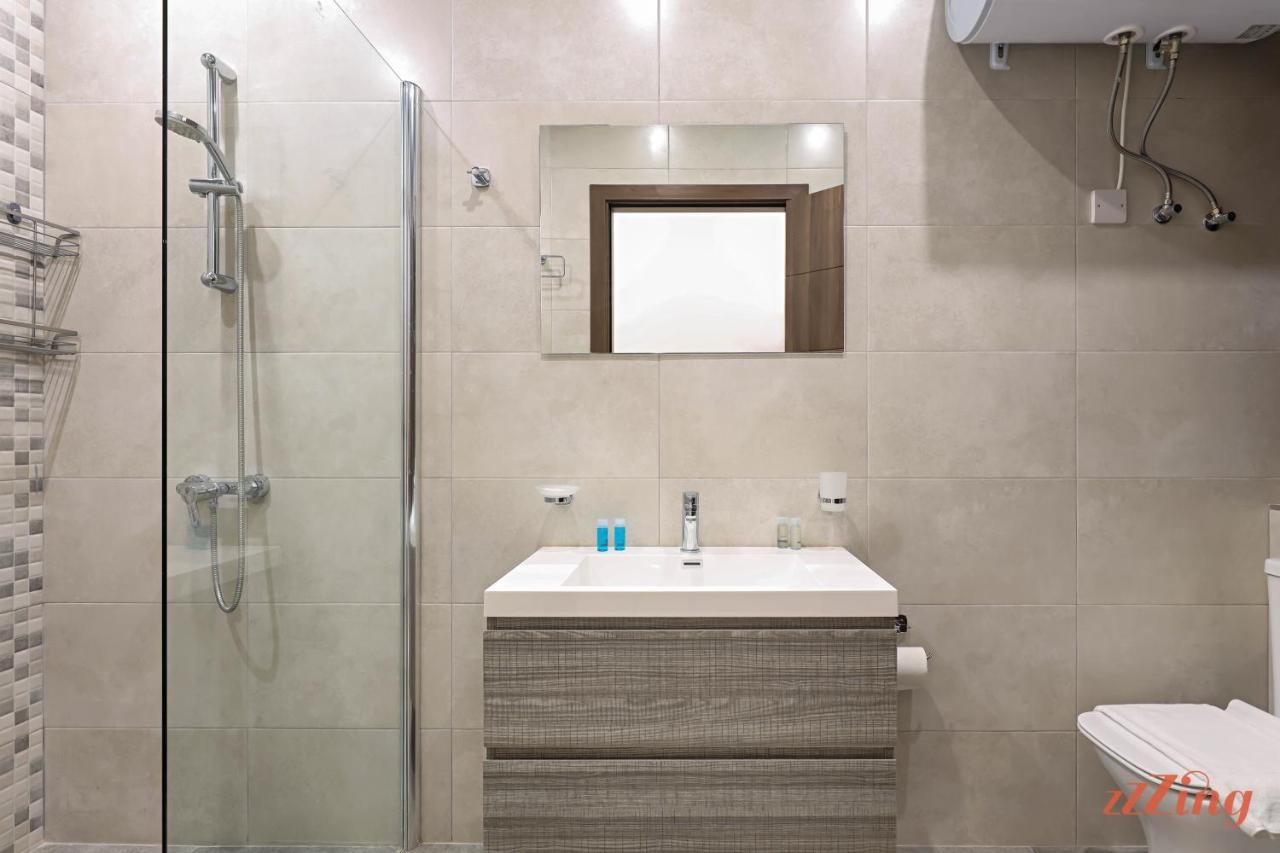 Luxurious Duplex Seafront Apt W Amazing Sea Views Birżebbuġa Eksteriør billede